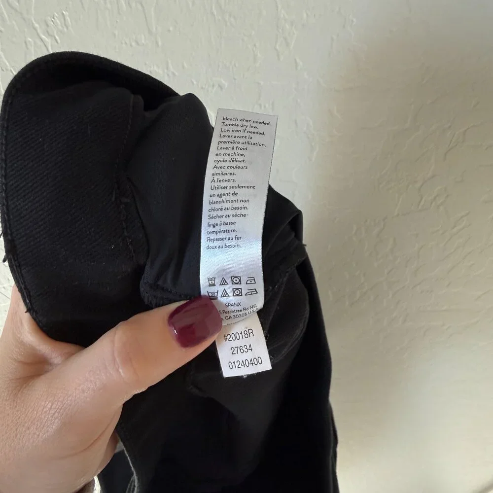 Sleek Black Women's Slimming Jeggings - Medium - Picture 6 of 6